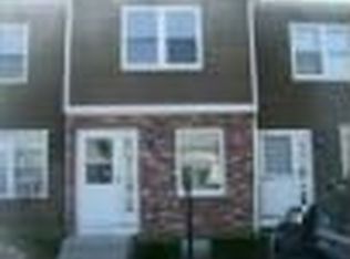 85 Gershom Ave APT 4, Lowell, MA 01854