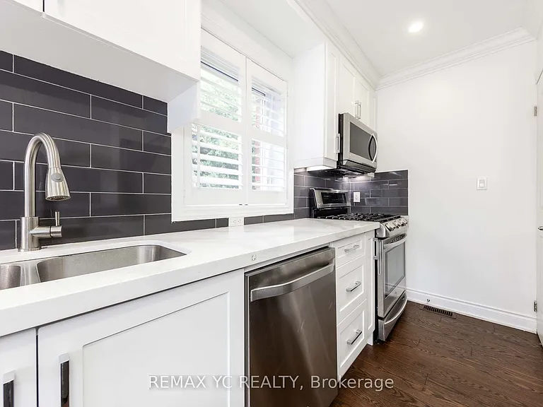 77 Talbot Rd — Photo 14