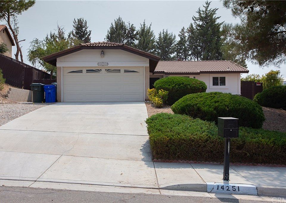 1st image of 14251 Glenview Ct