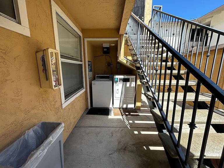 734 Sapphire St #6 — Photo 27