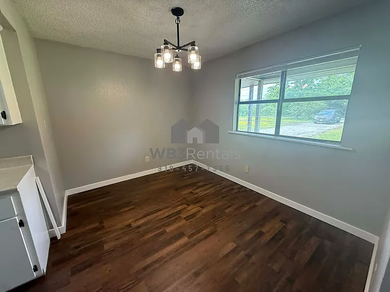 5421 W 77th St S — Photo 10