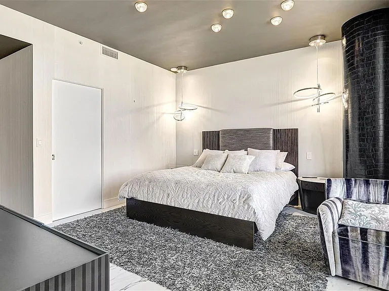 2200 N Ocean Blvd #S905 — Photo 11