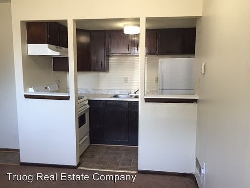5th image of 4323 Belleview Ave APT 4
