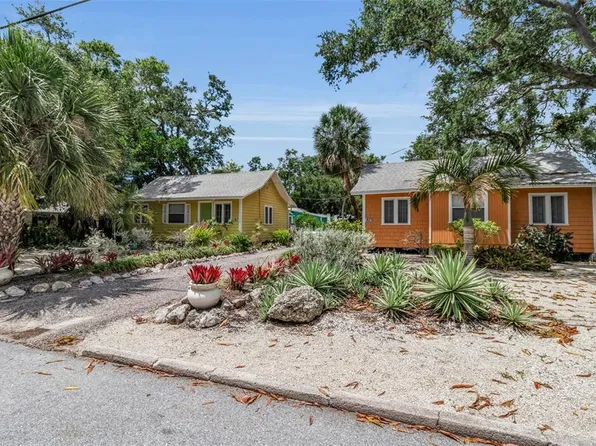 1817 6th St, Sarasota, FL 34236