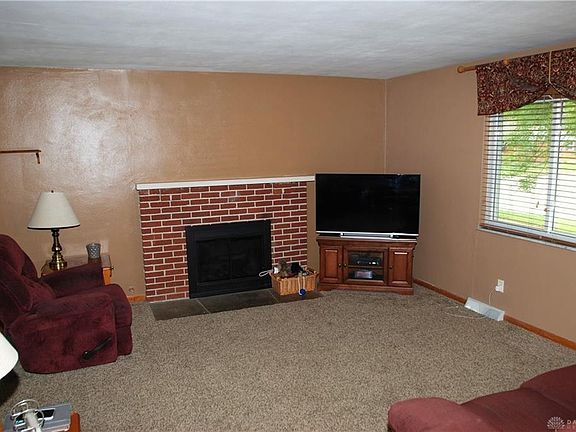 3rd image of 4350 Andrea Dr
