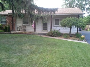 2021 Jarman Dr, Troy, MI 48085