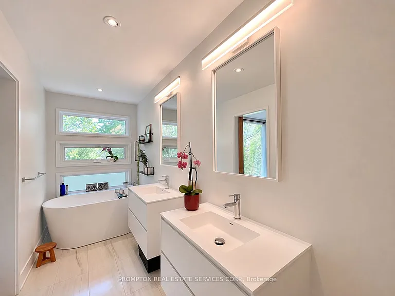 19A Linton Ave — Photo 25