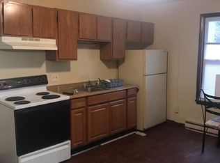 60 Pleasant St APT 5, Meriden, CT 06450