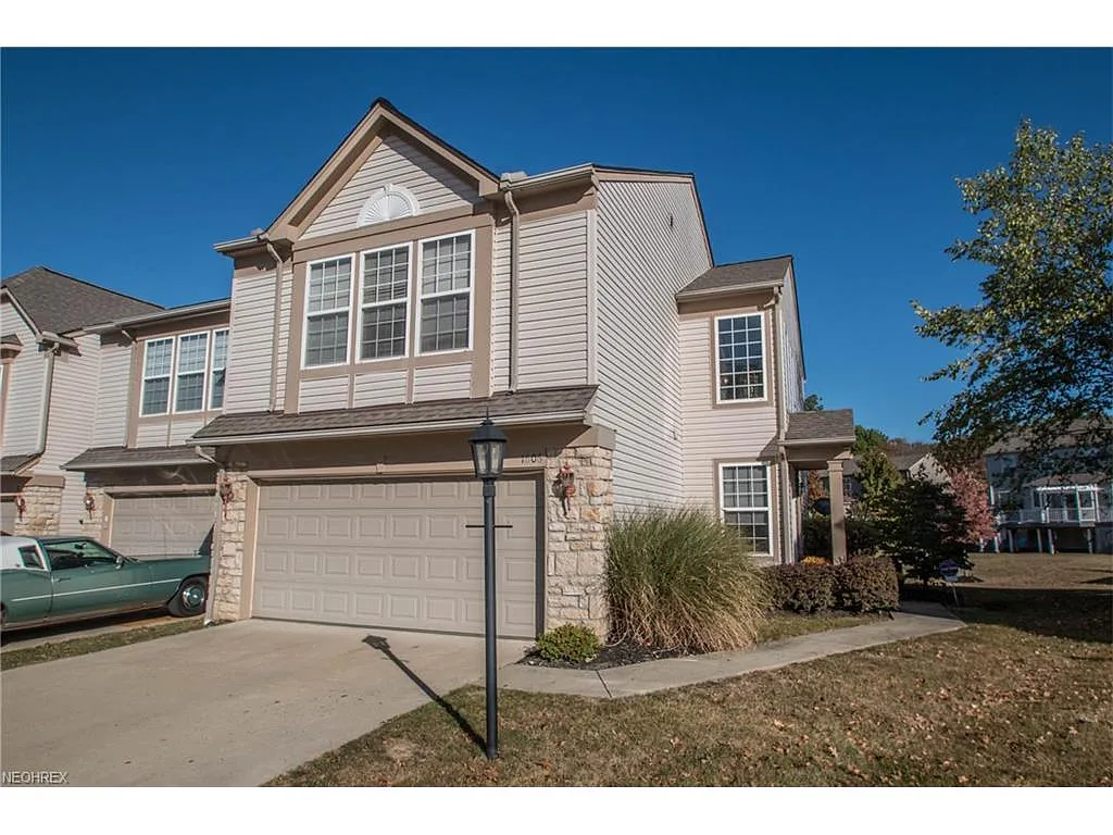 1606 Laughton Cir photo 1