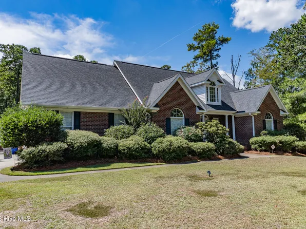 2509 3rd Avenue, Elizabethtown, NC 28337