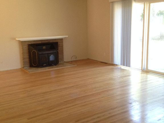 3rd image of 1505 Vallejo Dr