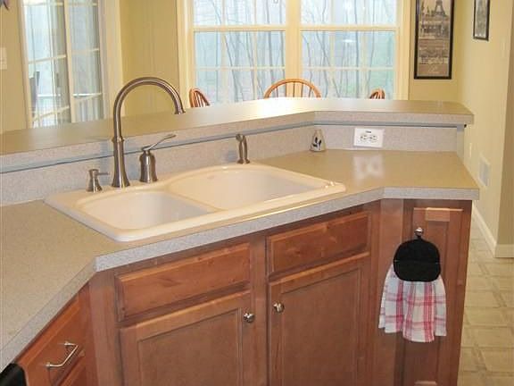 Kitchen 3
