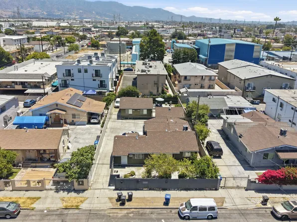 6850 Radford Ave, North Hollywood, CA 91605