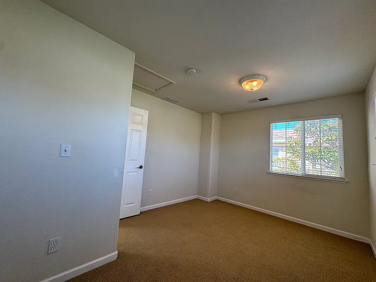 Upstairs Room #2 Closet Angle