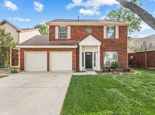 4704 Waterway Dr N, Fort Worth, TX 76137