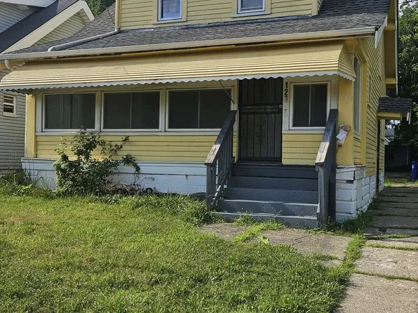 11205 Glenboro Dr, Cleveland, OH 44105