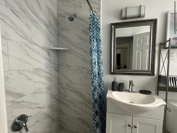 116 SE 9th Ct #1-2, Hallandale Beach, FL 33009