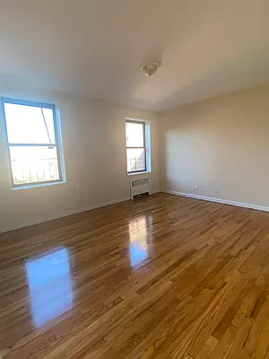 Rented by Contact Realty | media 2