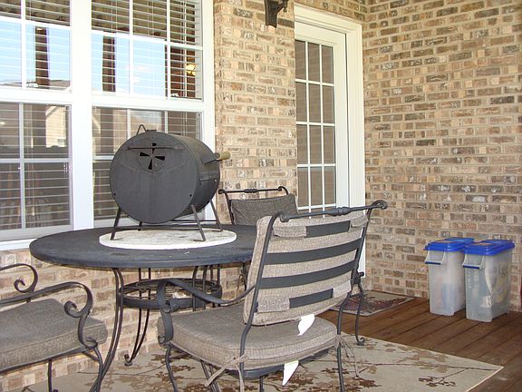 screened porch