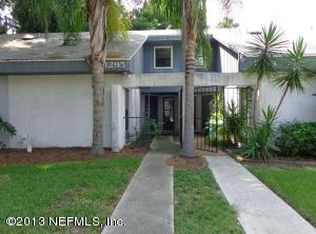 1295 Bayshore Dr N, Jacksonville, FL 32233