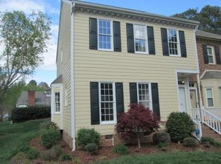 8338 Wycombe Ln, Raleigh, NC 27615