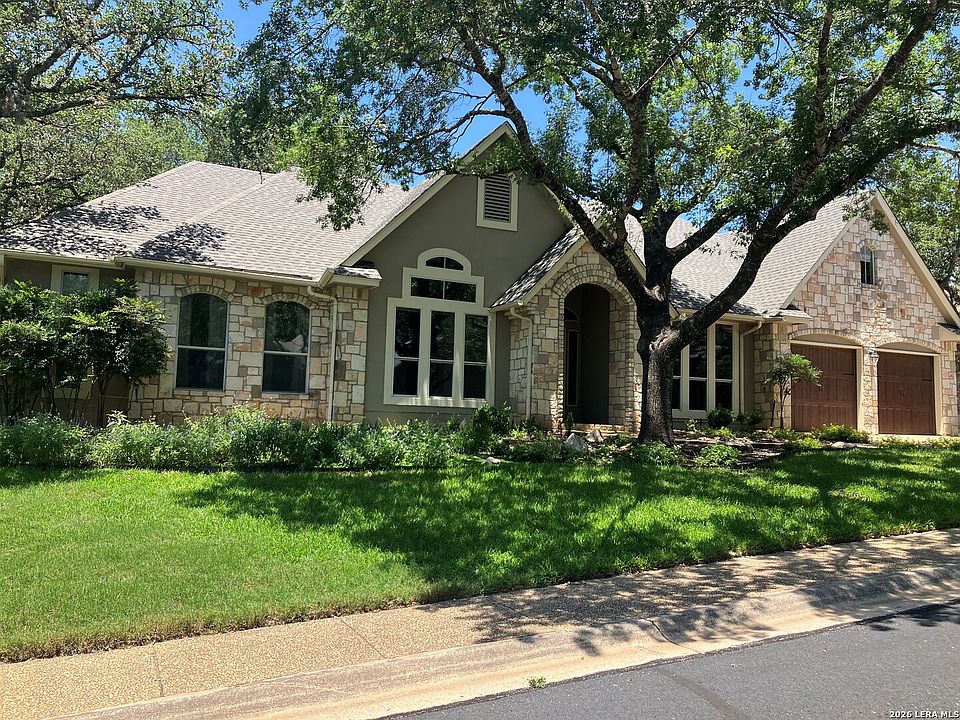 1st image of 18211 CRYSTAL RIDGE DR