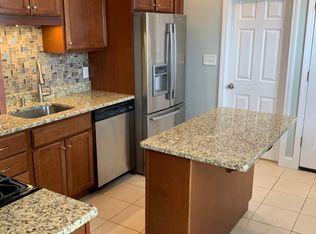 47 Green St #3, Fairhaven, MA 02719
