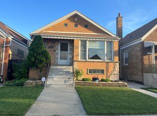 3843 W 70th Pl, Chicago, IL 60629