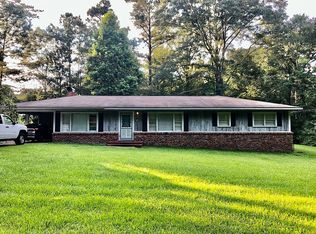 12 Shady Lane Rd, Laurel, MS 39440