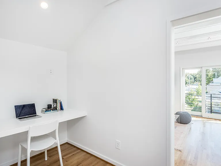 123 Idlewild Ave #301 — Photo 13