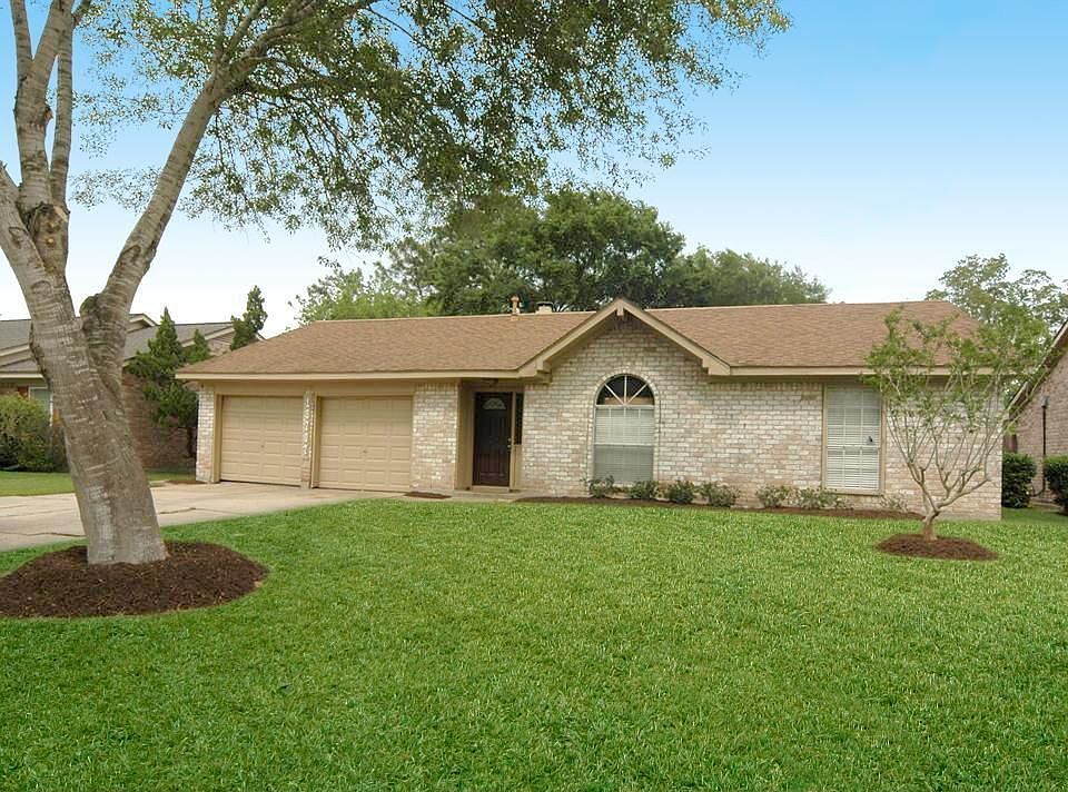 1st image of 15707 Blackhawk Blvd