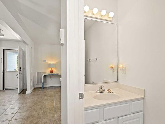 2nd image of 312 McGinnis Dr