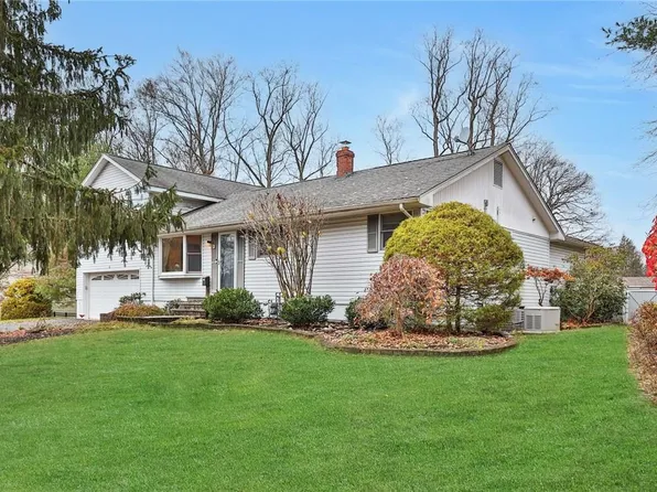 2 Iroquois Avenue, Palisades, NY 10964