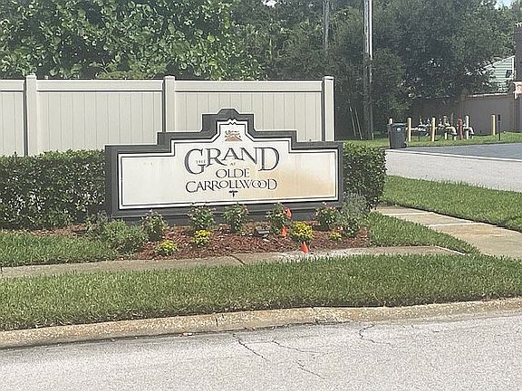 2nd image of 10360 Carrollwood Ln APT 211