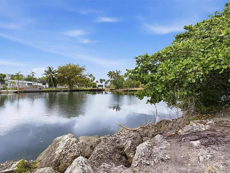 16500 Collins Ave #1856 — Photo 97