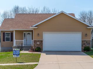 2108 Probst Ct SW, Cedar Rapids, IA 52404