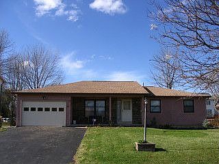 2nd image of 17 Foxshire Ln