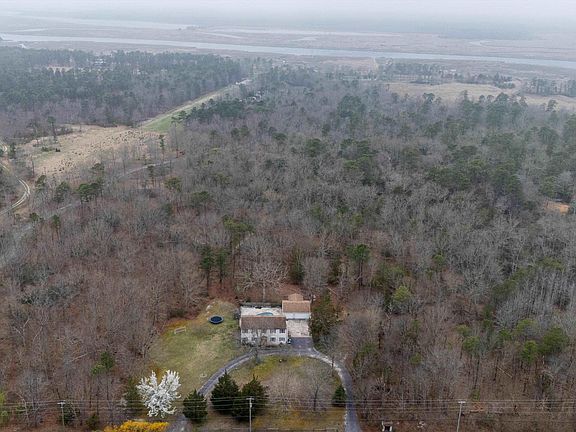 3rd image of 1319 Somers Point Rd