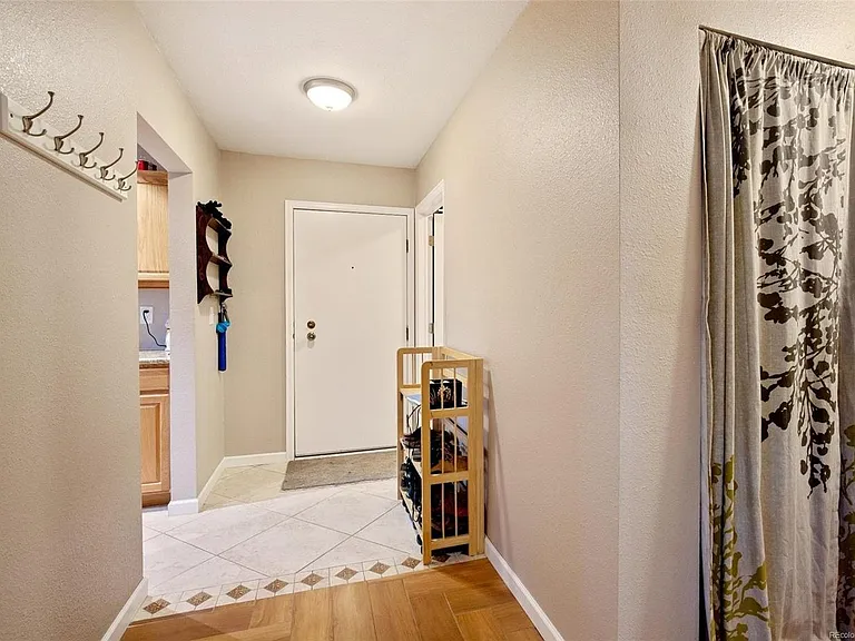 600 Manhattan Dr #C2 — Photo 12
