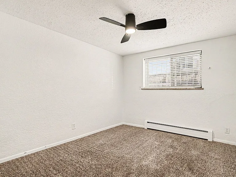 1243 N Washington St #101 — Photo 13