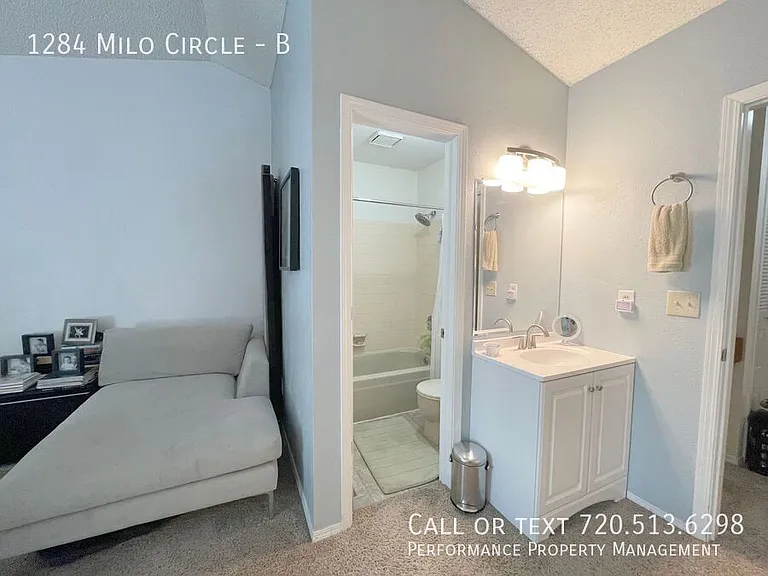 1284 Milo Cir #B — Photo 17