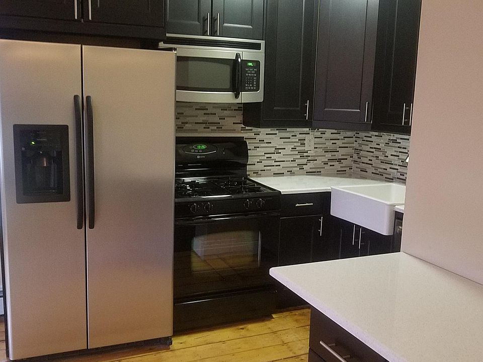Kitchen-open floor plan located in diningroom/livingroom