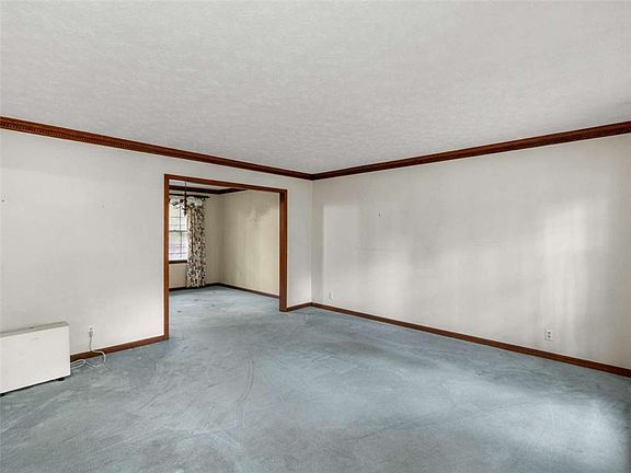 5th image of 2177 Kings Mountain Dr NE