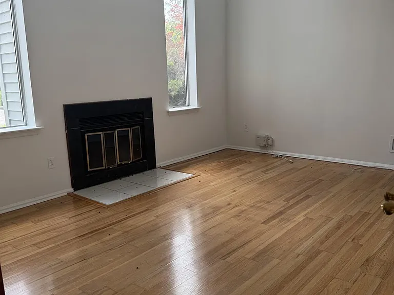 21 Jeffrey Cir — Photo 6