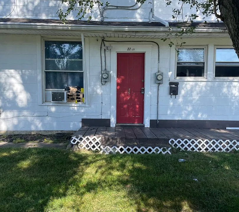 22 Howard St