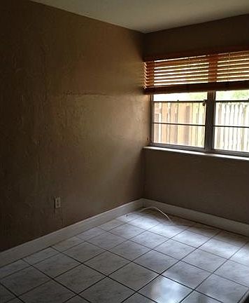 5th image of 6890 N Kendall Dr APT B101