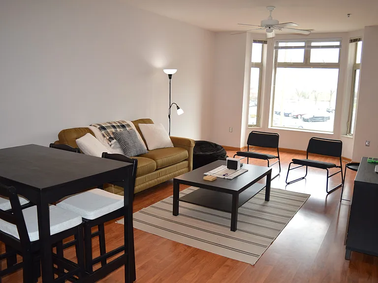 301 Harbour Town Dr #209 — Photo 18