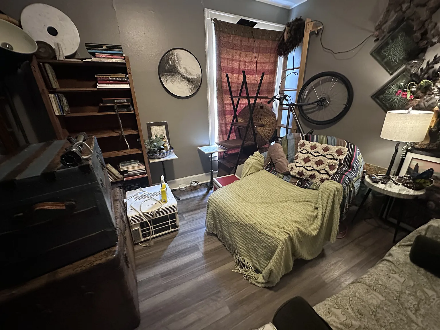 1 bed, 1.0 bath, $675 — Photo 3