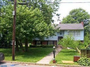 572 Main St, Cherry Hill, NJ 08002