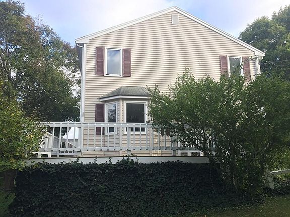 4th image of 629 Oak St #629